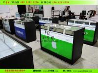 綠色蘋果手機(jī)柜 廣告與展覽器材中的一抹亮色